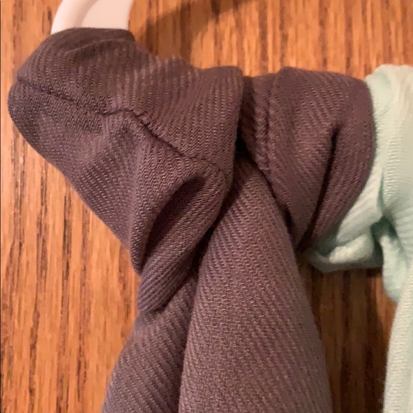 Grey Scarf - Picture 2 of 2